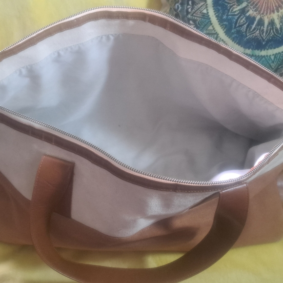 Standard Issue Duffle Bag - Picture 3 of 5